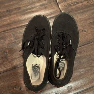 Black vans shoes